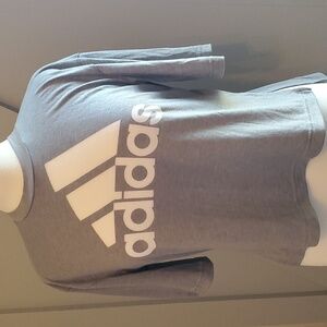 Adidas t shirt